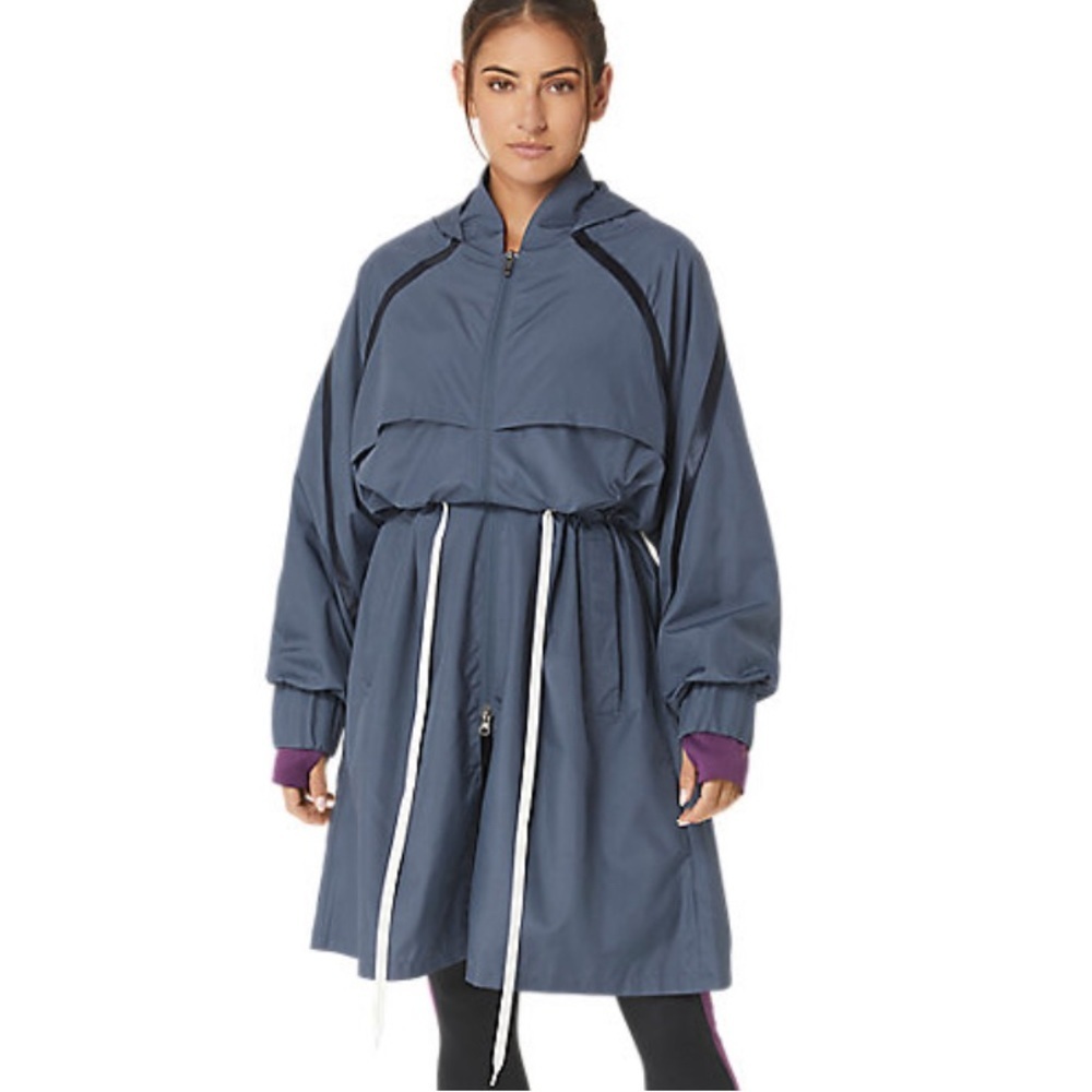 ASICS women’s rain‎ coat - Picture 8 of 8